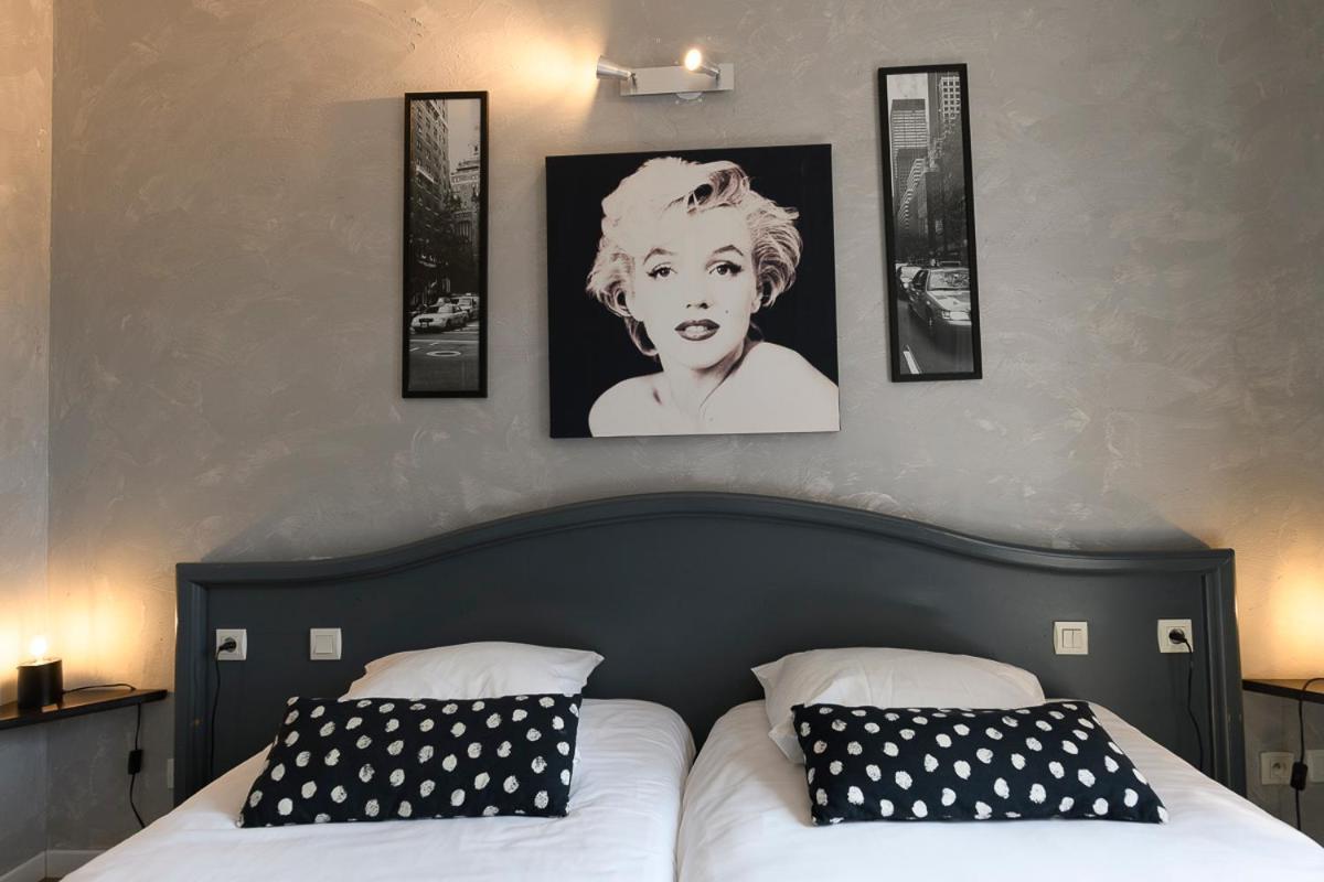 Logis Hotel Restaurant Le Castel Fleuri Saint-Jean-en-Royans Eksteriør bilde